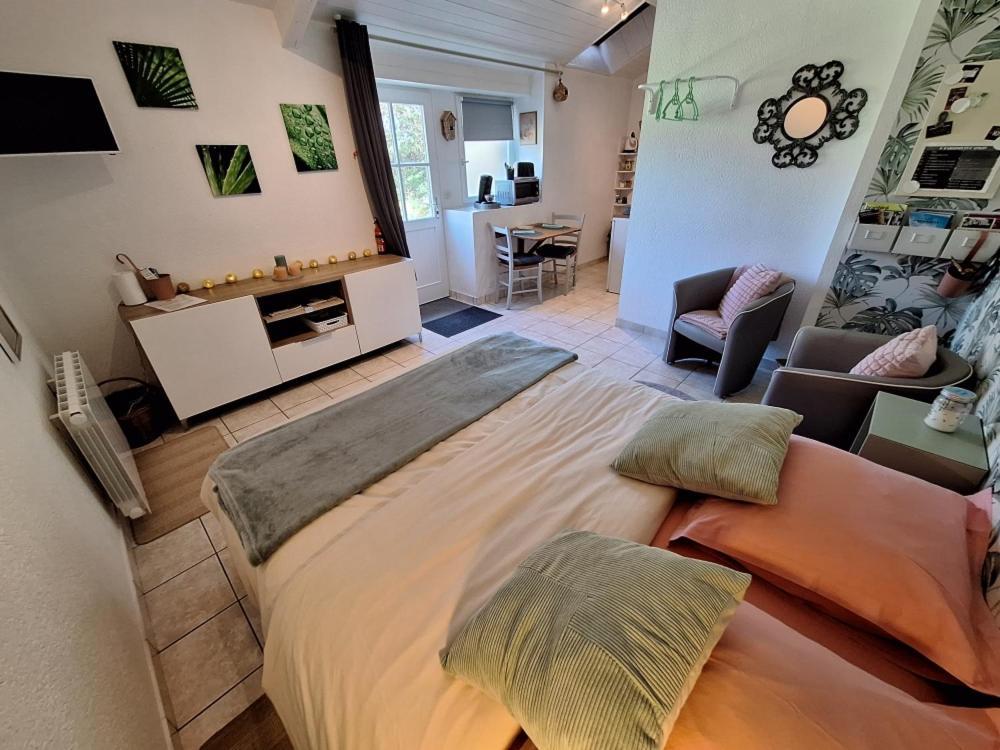 Studio 11, Draps, Linge, Wifi # Longere Bretonne#Morbihan Sulniac Exterior photo